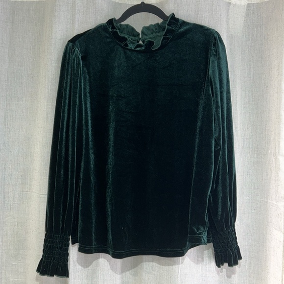 Plus - Emerald Green Velvet Women's Top - 1X - Picture 2 of 4